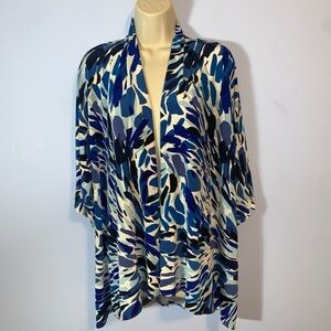 Chicos travelers Blue black White swirl open front short sleeve cardigan size 2x